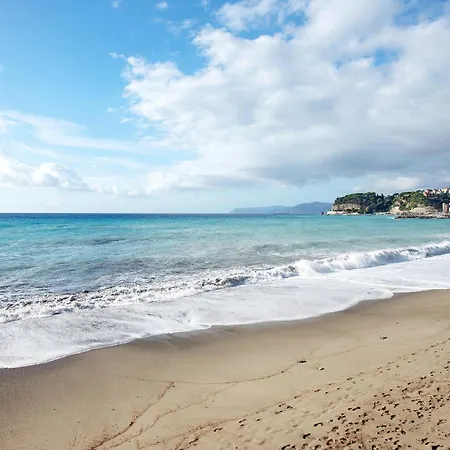 Dai Baccino شقة سيلي ليجور